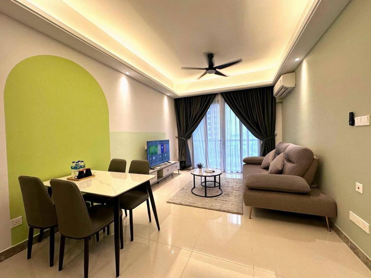 R&F Princess Cove Jb Apartment Suites By Sc Homestay Джохор-Бару Екстер'єр фото