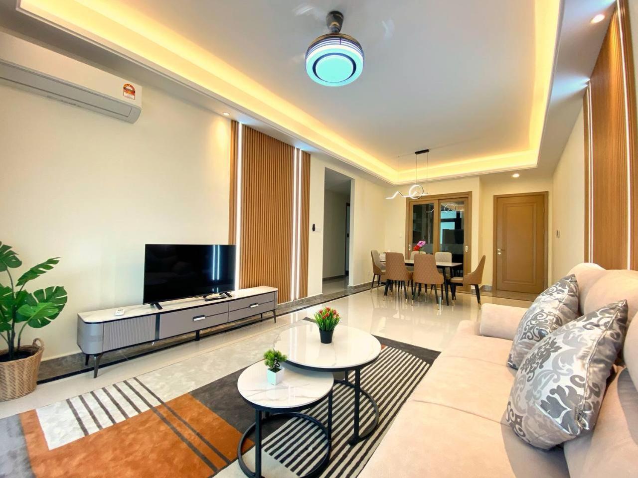 R&F Princess Cove Jb Apartment Suites By Sc Homestay Джохор-Бару Екстер'єр фото